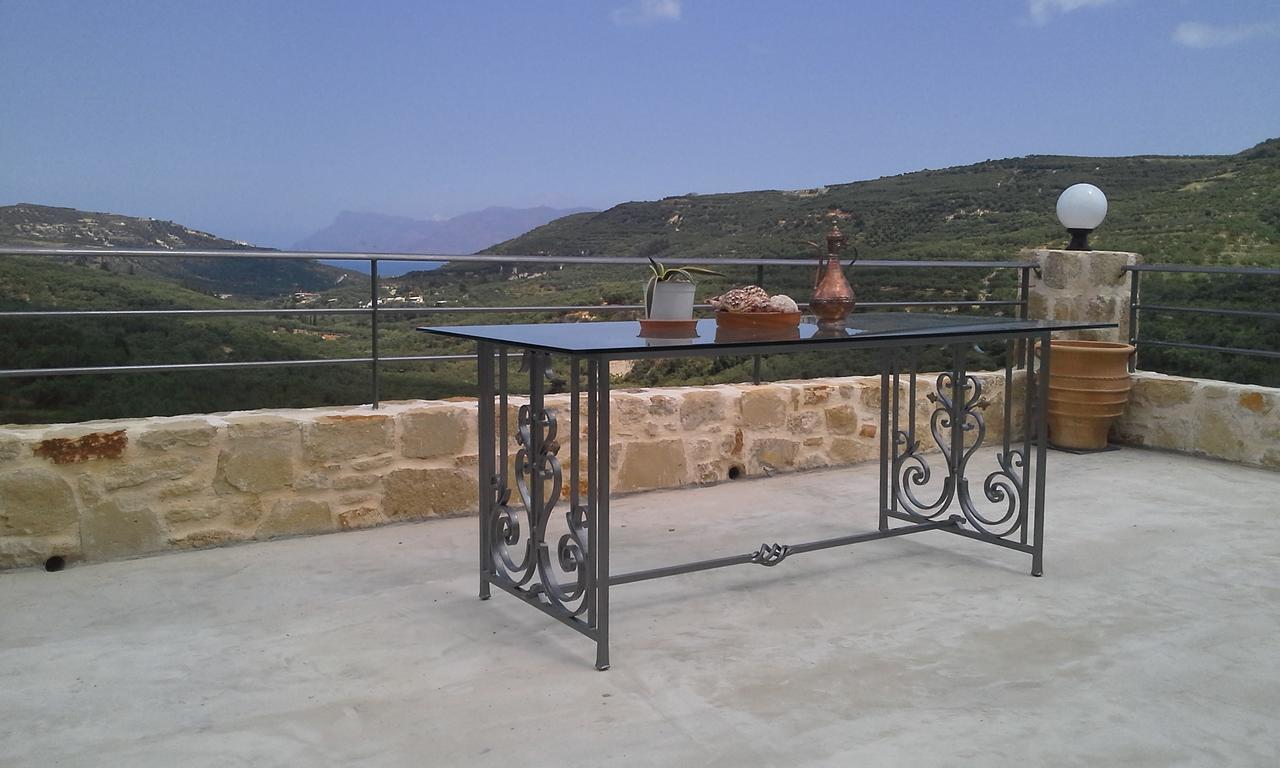 Kır Evi Traditional House Koukounara Kíssamos